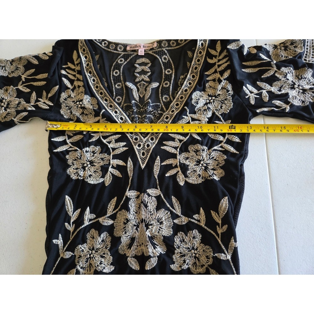 Bailey Rose Black Floral Embroidered Mesh Bodysuit XS Short V-Neck Flutter Slv - Picture 8 of 10